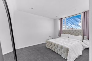 Photo 18- click for photo gallery